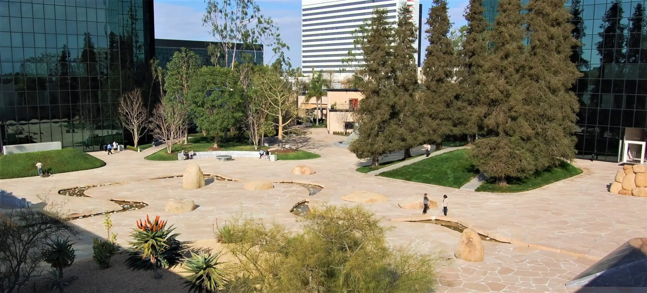 Isamu Noguchi - California Scenario